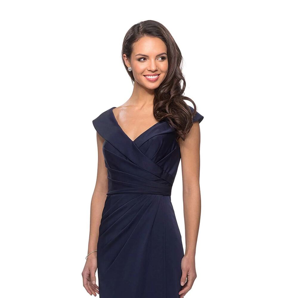 LA FEMME NWT $389 25206 Navy Surplice Off Shoulder Column Gown Size 2 - Picture 2 of 9